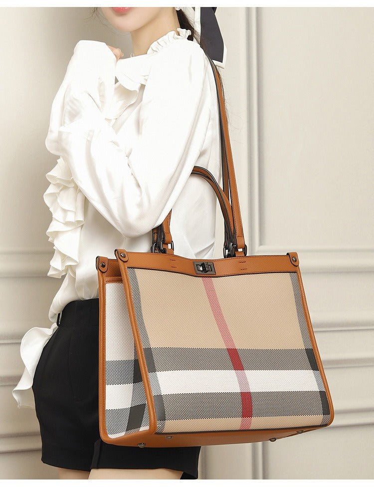 2024 New checkered tote bag, high-end for ladies, large capacity, plaid shoulder bag