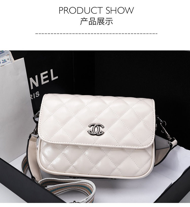 2024 New Women's Genuine Leather Handbag. Fashionable, high-end, simple, quilted and with chain strap for crossbody.